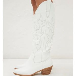 White cowgirl boots
